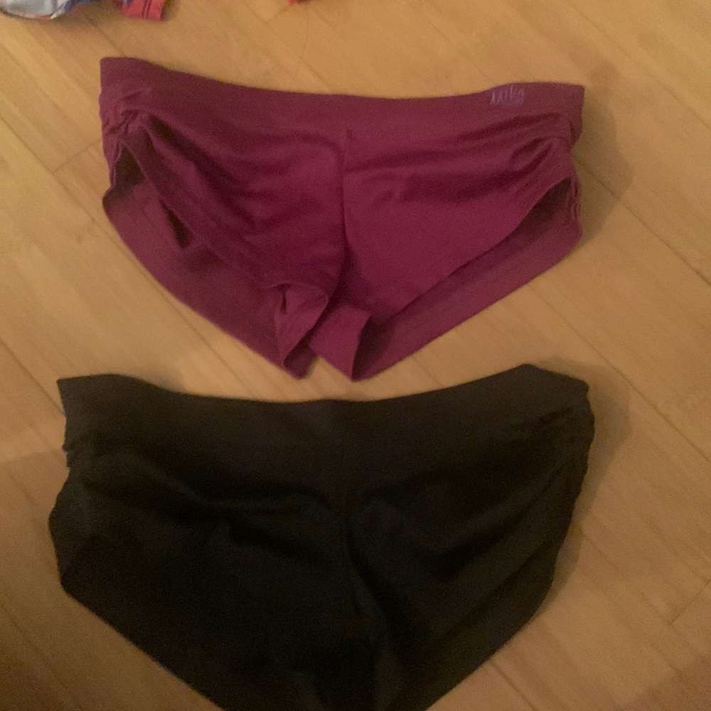 Hot yoga shorts